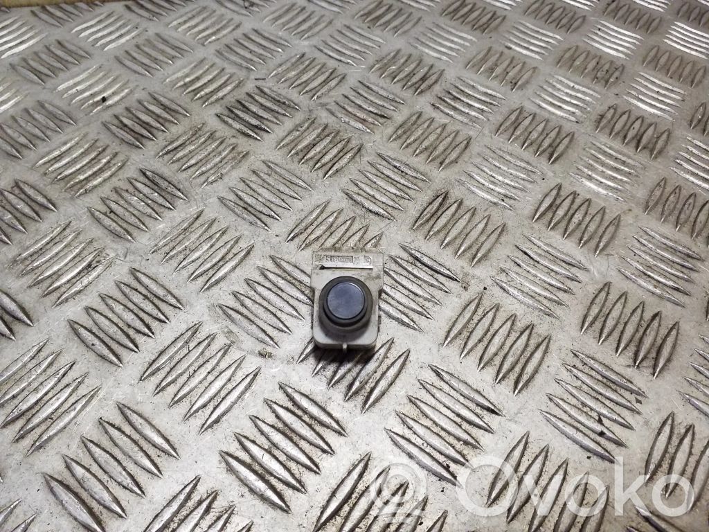 Sensor de aparcamiento PDC   957202S000