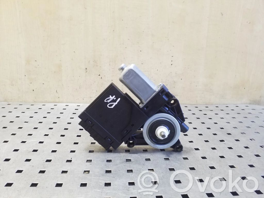 Volvo XC90 Motor macara geam ușă față 