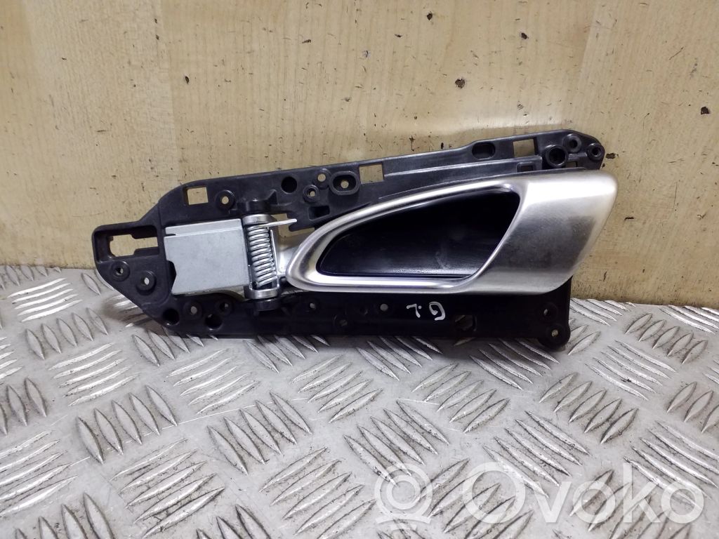 Porsche Cayenne (92A) Manecilla interna puerta trasera 