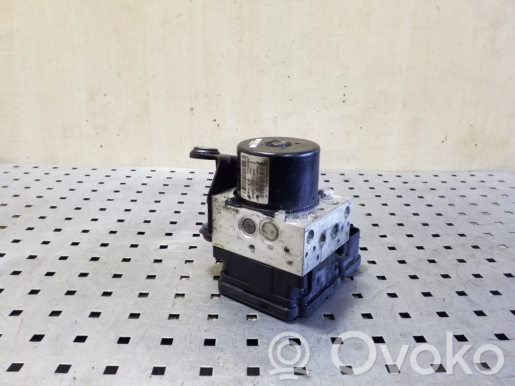 Volvo XC70 ABS Pump 