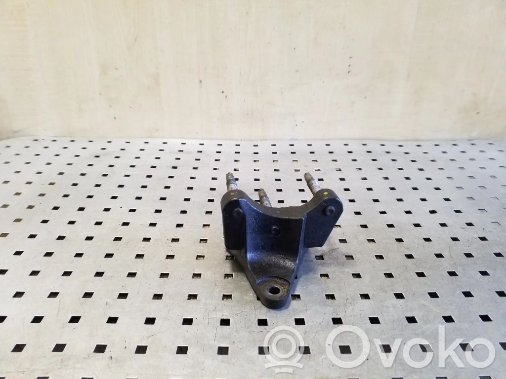 Ford Transit Engine mounting bracket 
