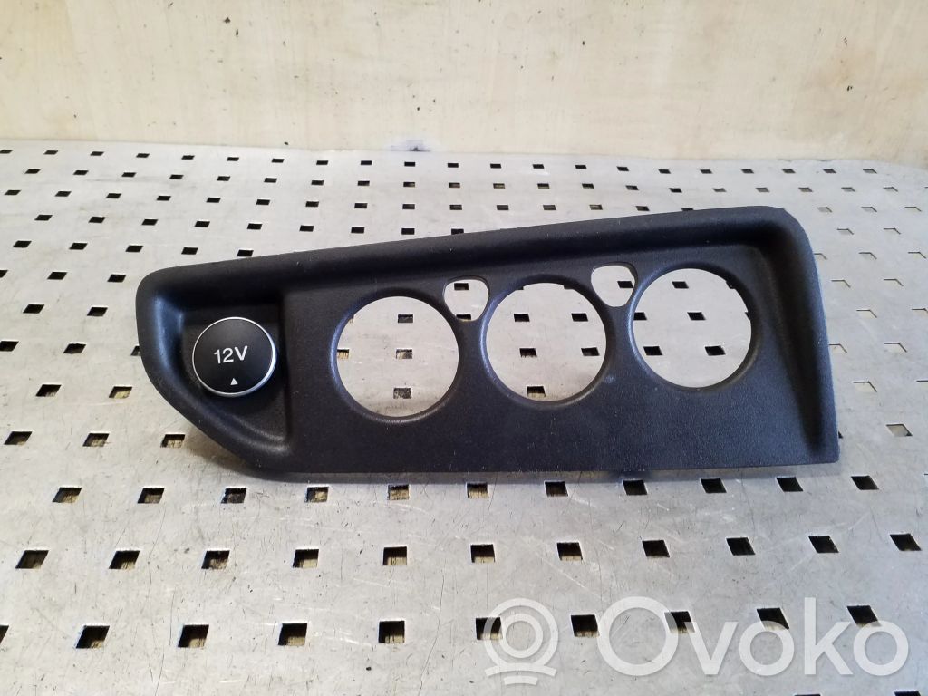 Console centrale, commande chauffage/clim   BK3118522BCW