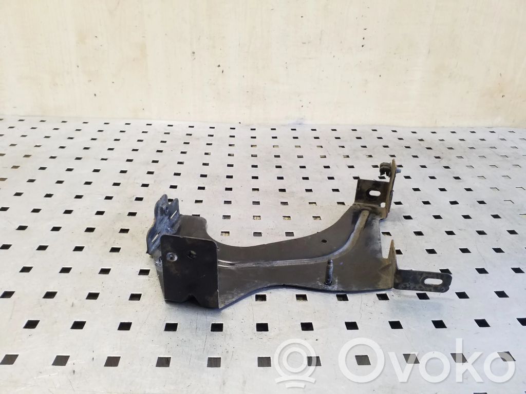 Renault Master III Other engine bay part 