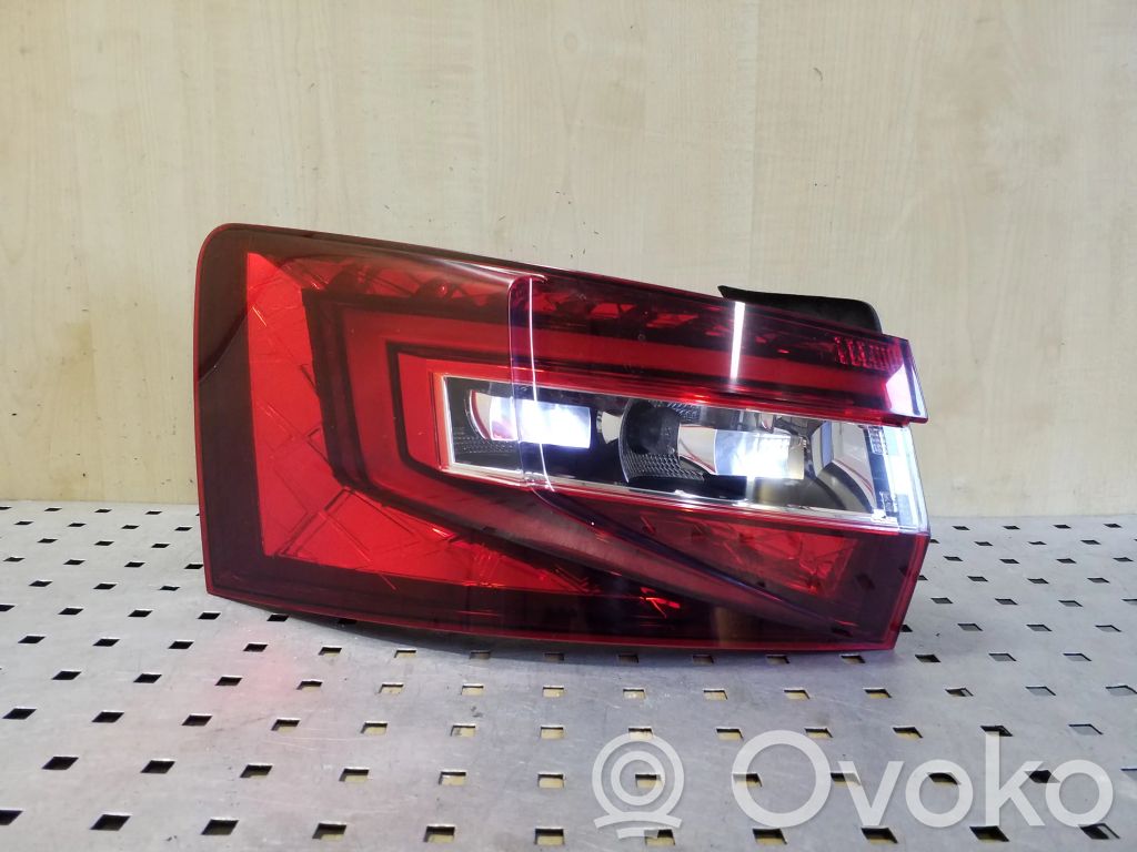 Skoda Superb B8 (3V) Takavalot 