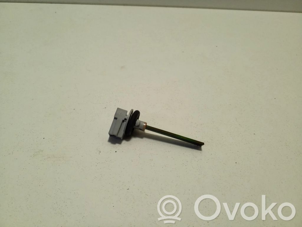 Mercedes-Benz EQB Sensor de temperatura interna 