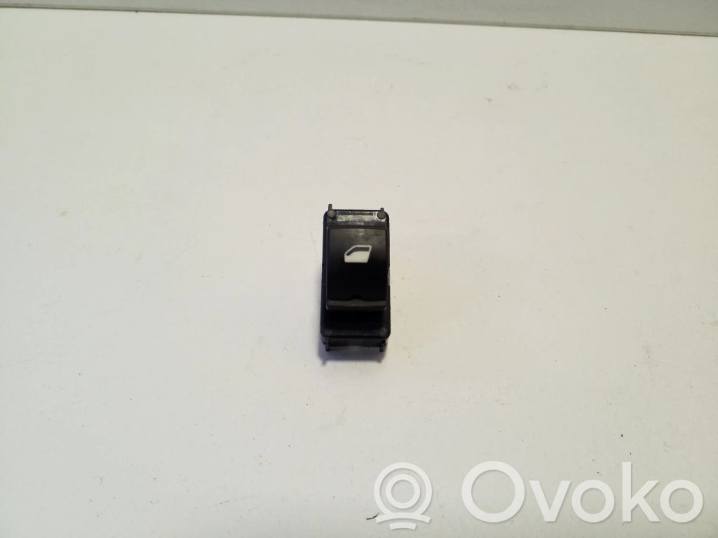 Opel Grandland X Electric window control switch 