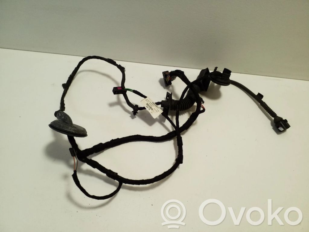 Audi Q3 8U Cableado de puerta trasera 