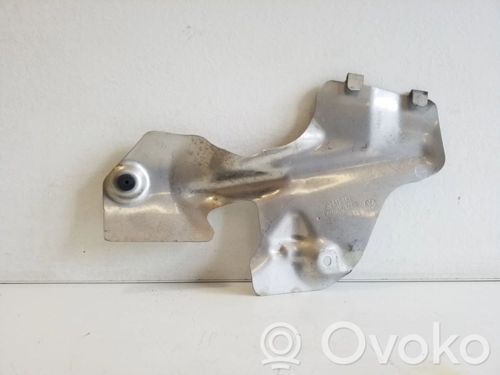 Audi Q3 F3 Autres pièces compartiment moteur 