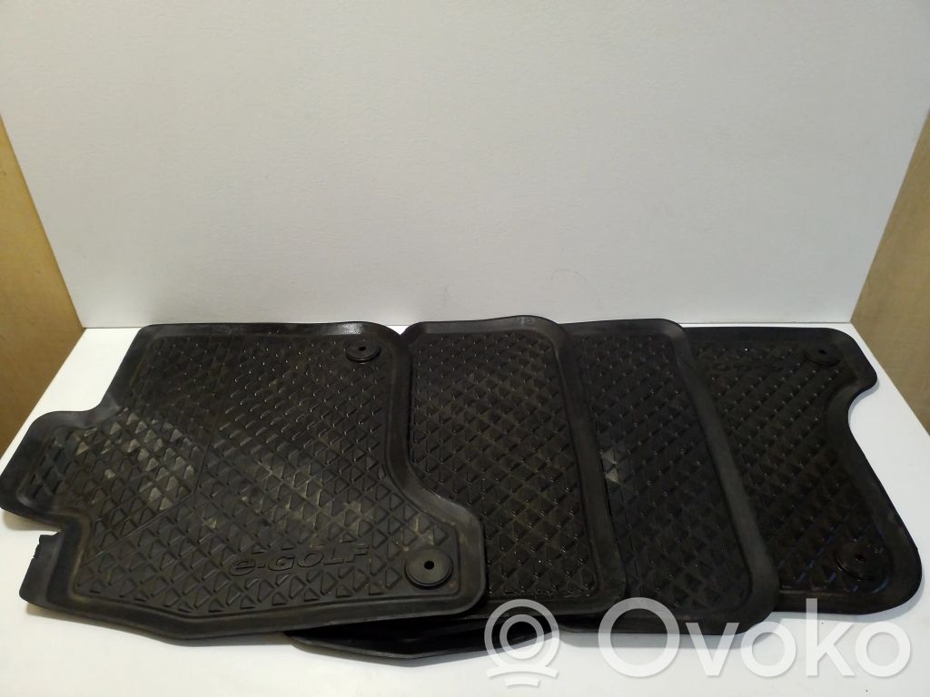Volkswagen e-Golf Kit tapis de sol auto 
