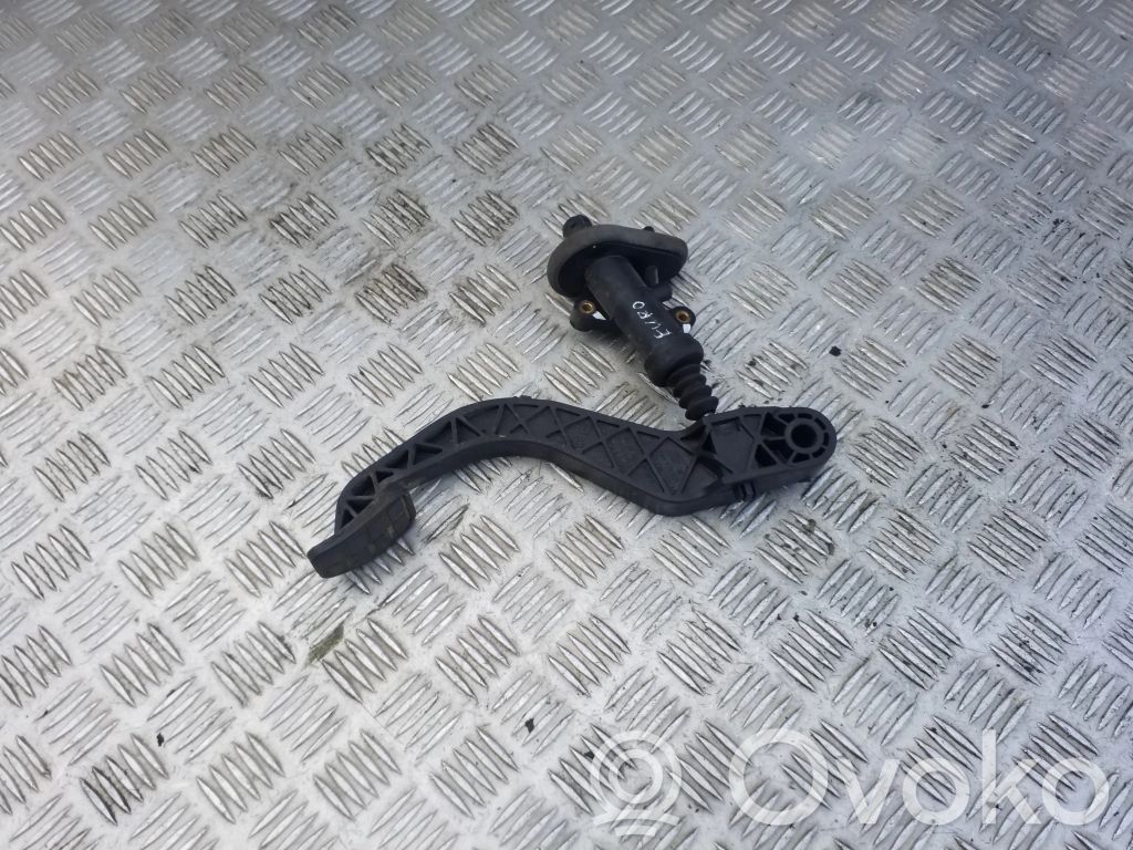 Pedal de embrague   7M1721321,VW7520AA