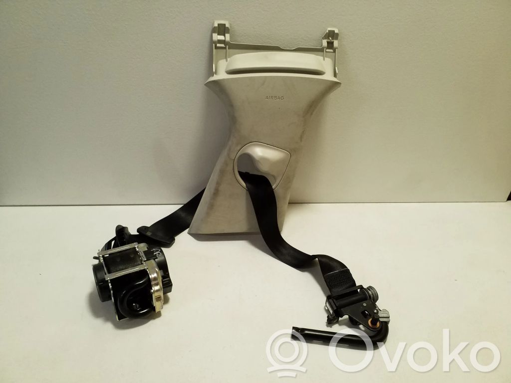Jaguar XE Cinturón delantero 