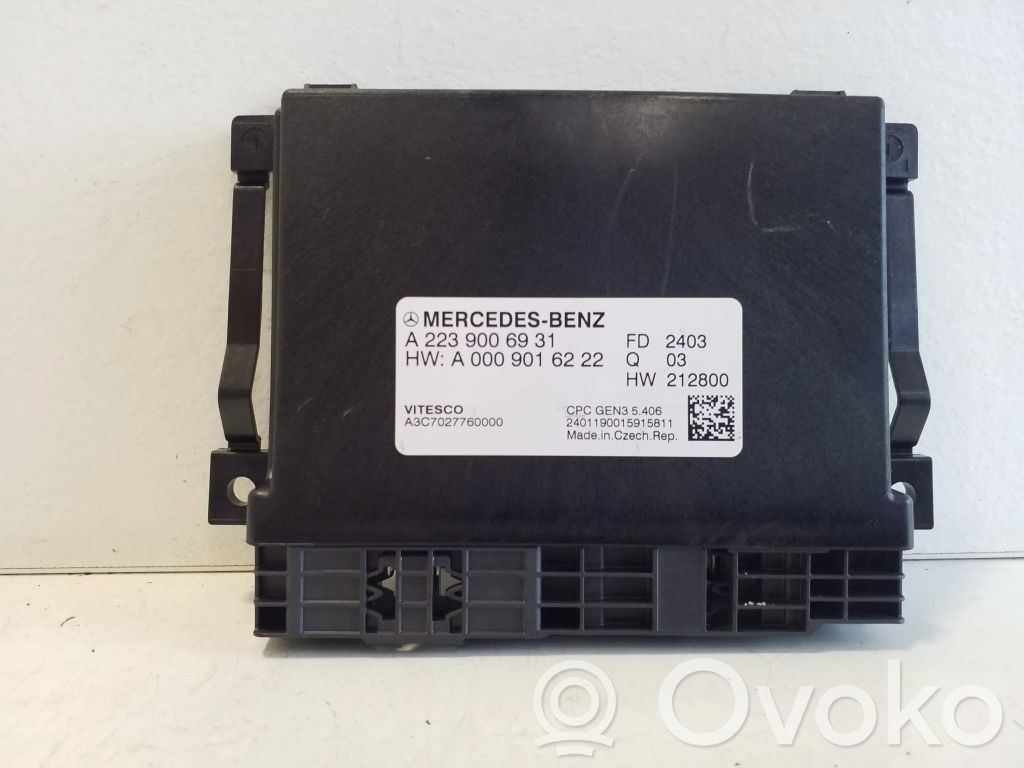 Mercedes-Benz GLC C254 Unidad de control/módulo de la caja de cambios