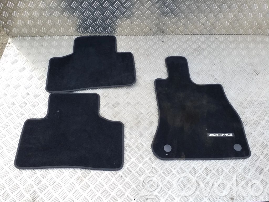 Mercedes-Benz GLC C254 Set di tappetini per auto