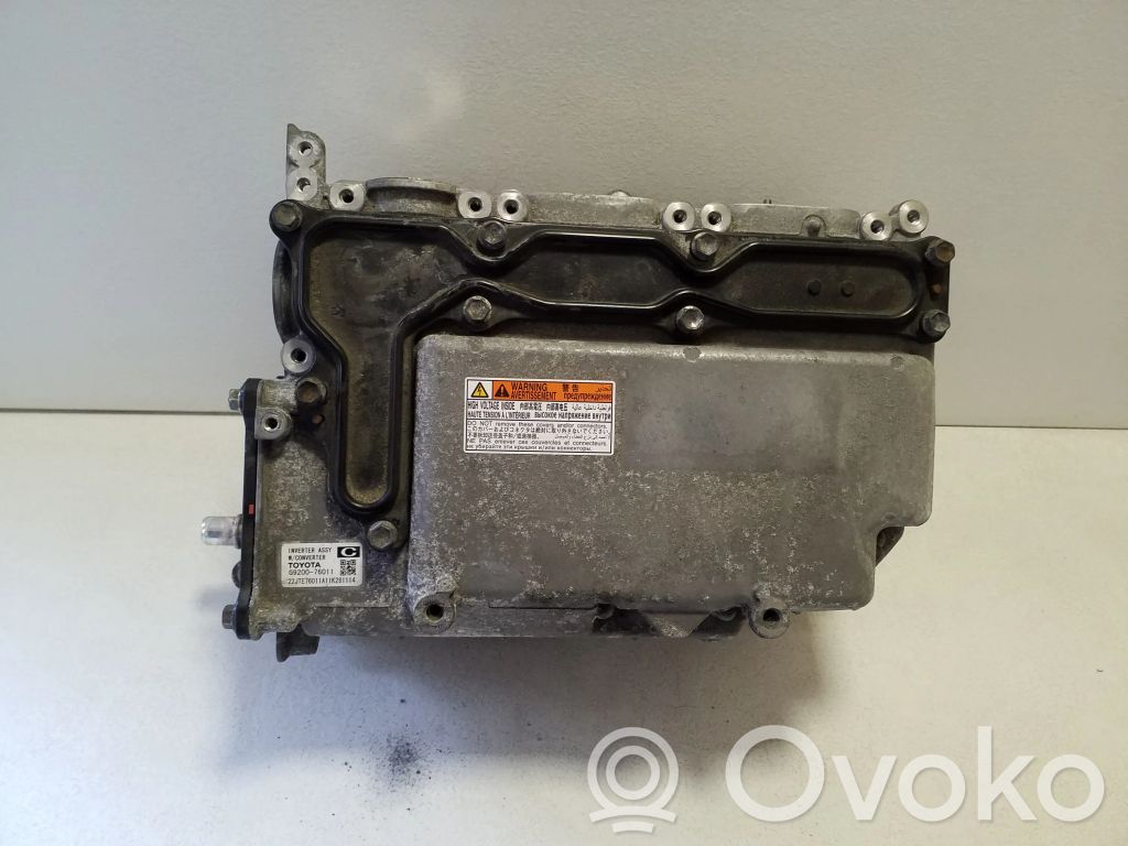 Lexus CT 200H Inversor/convertidor de voltaje 