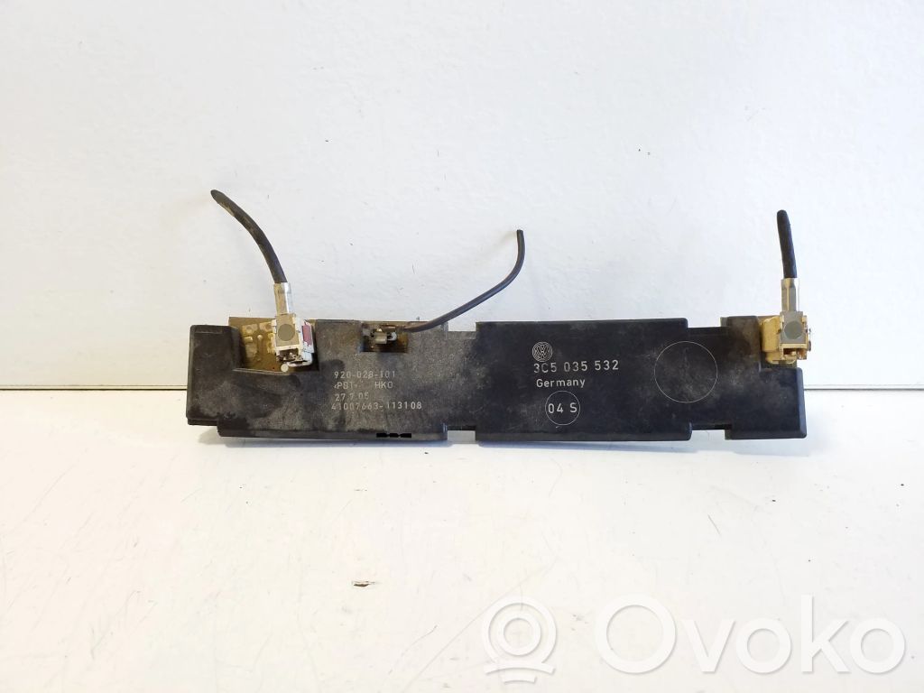Volkswagen PASSAT B6 Amplificator antenă aeriană 