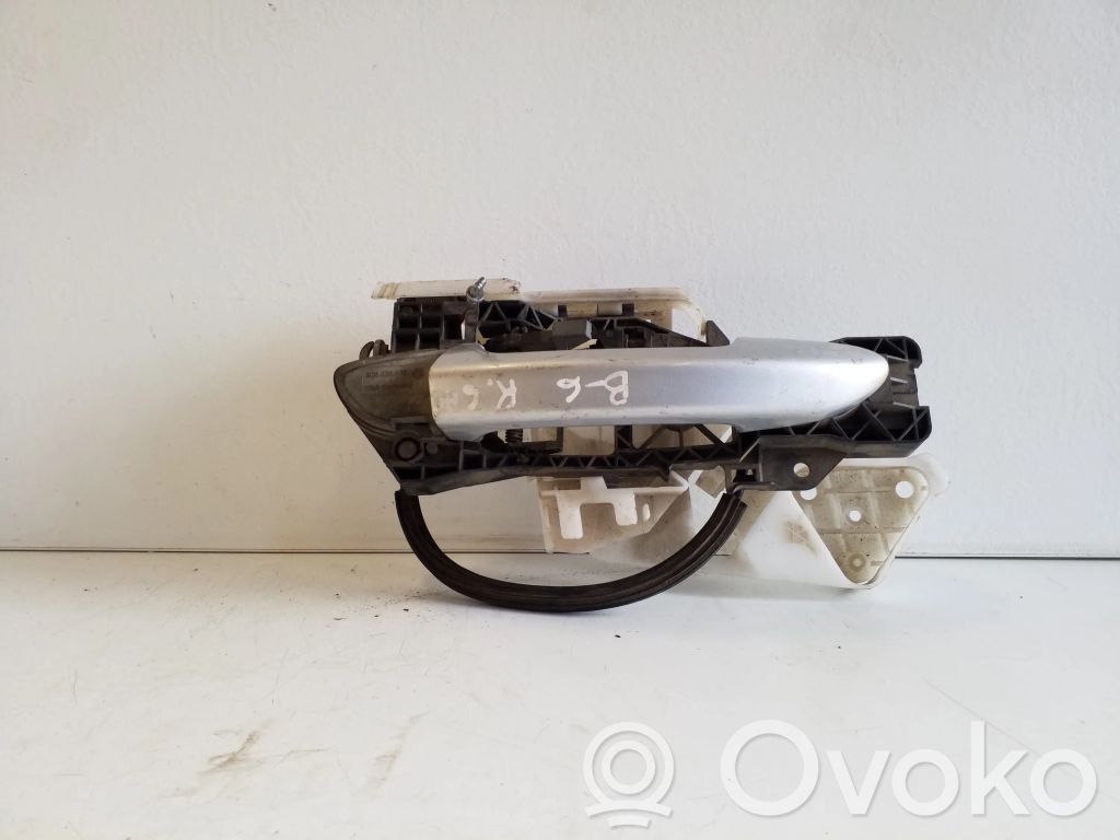 Volkswagen PASSAT B6 Maniglia esterna per portiera posteriore