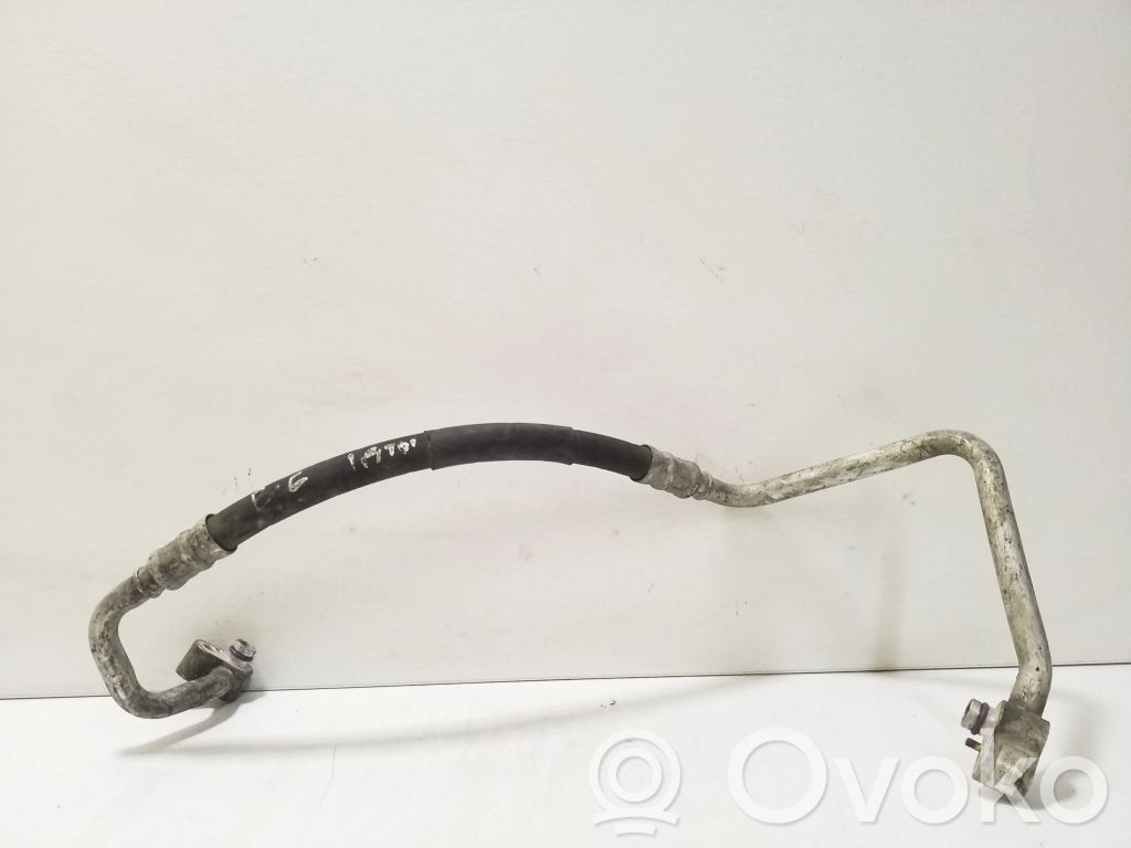 Volkswagen PASSAT B6 Tubo flessibile aria condizionata (A/C) 