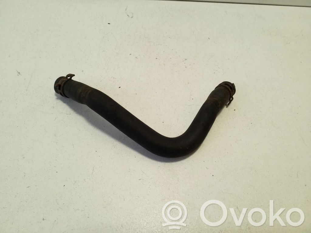 Volkswagen PASSAT B6 Conductă/furtun lichid de răcire motor 