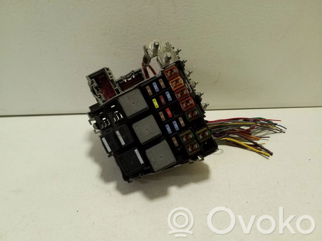 Ramka / Moduł bezpieczników   BS7T14A481AA