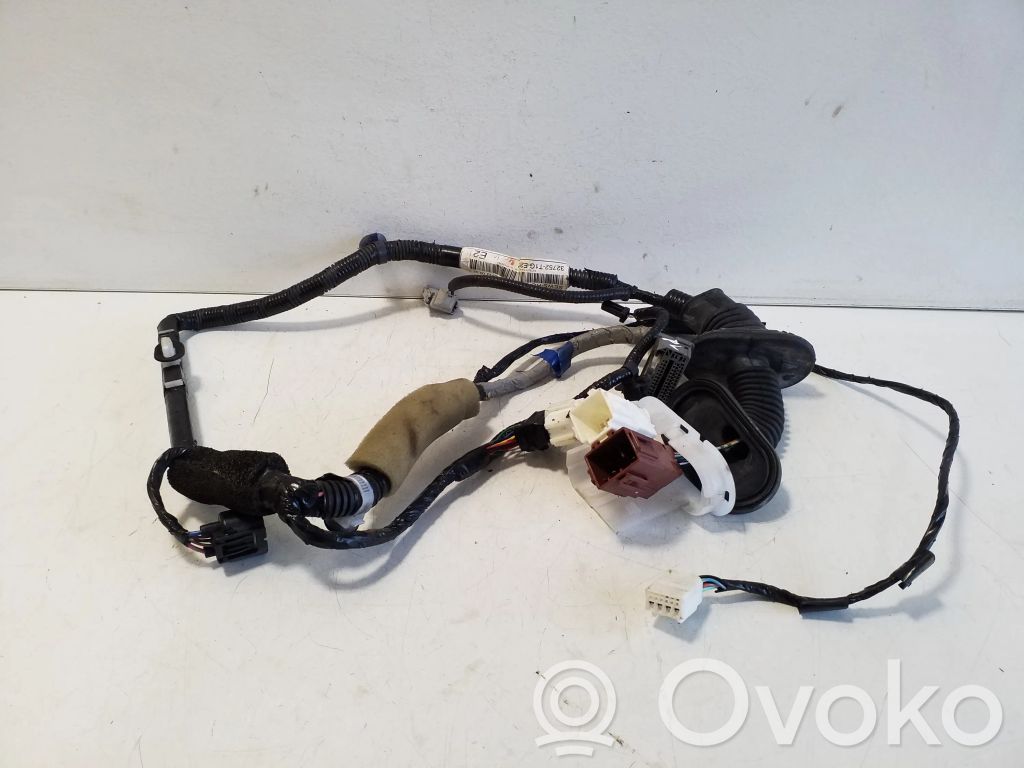 Honda CR-V Cableado de puerta delantera 