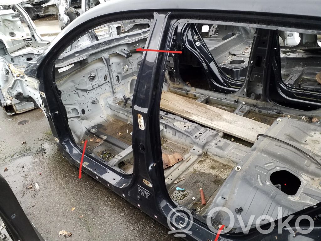 KIA Sportage Słupek środkowy 