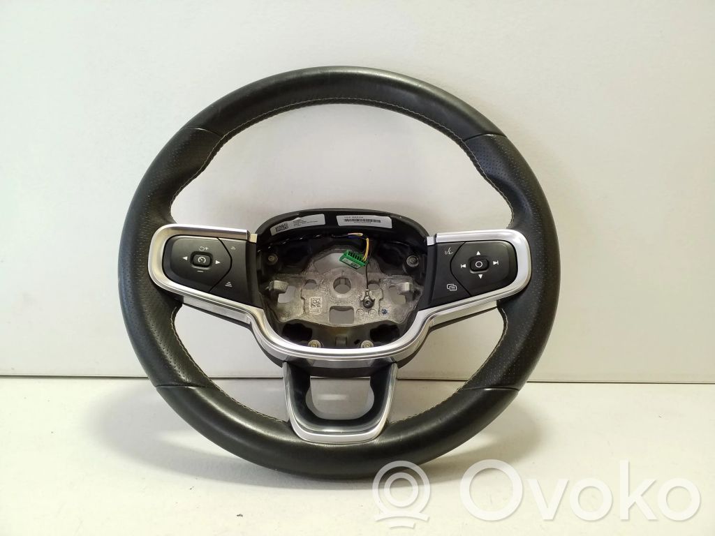 Volvo XC40 Ohjauspyörä 