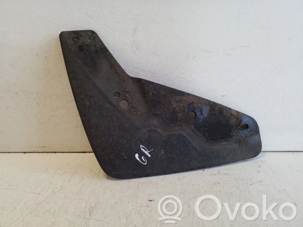Volvo XC40 Chlapacze tylne 