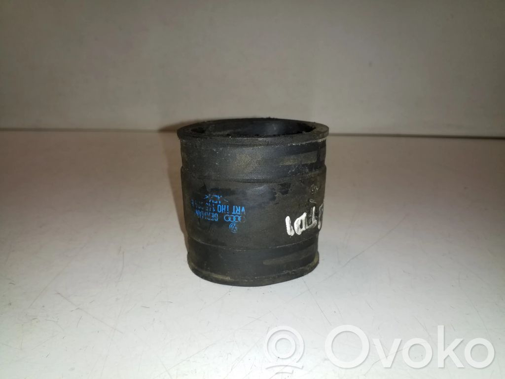 Furtun/conductă intercooler   1H0145834E