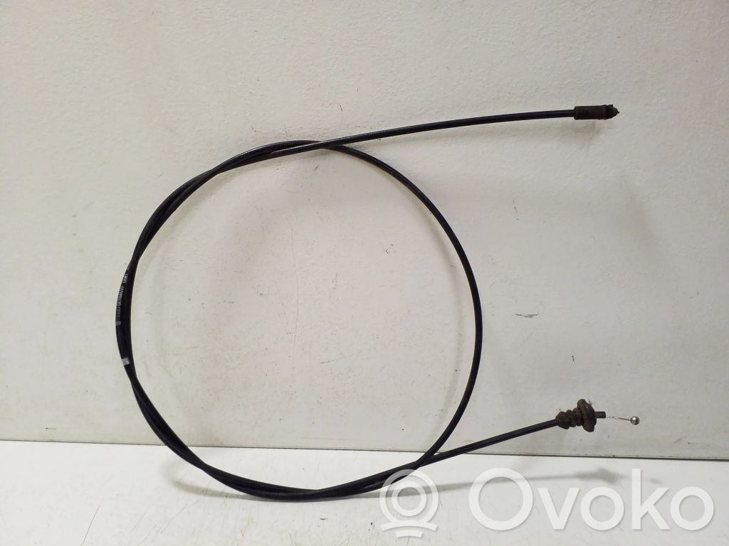 Volkswagen Golf III Système poignée, câble pour serrure de capot