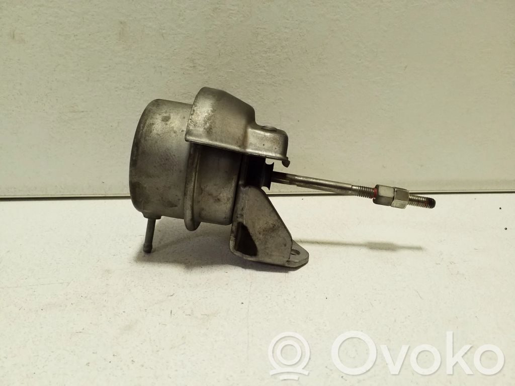 Nissan X-Trail T32 Turbo system vacuum part 