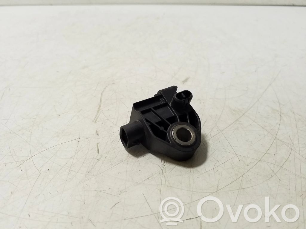 Czujnik uderzenia Airbag   4KE959345A