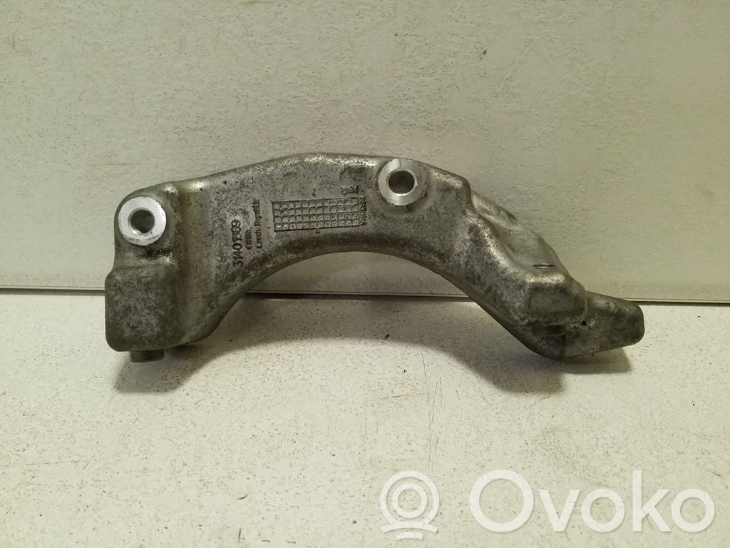 Volvo XC90 Support de compresseur de clim