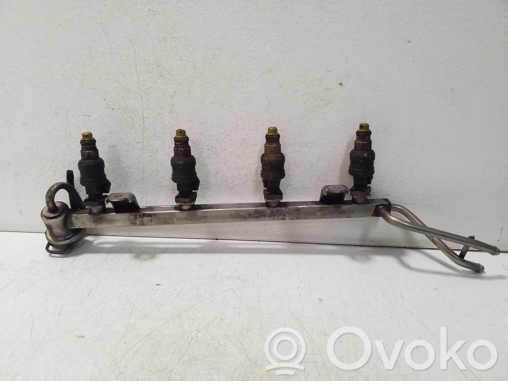 Audi A3 S3 8L Tubo principal de alimentación del combustible 