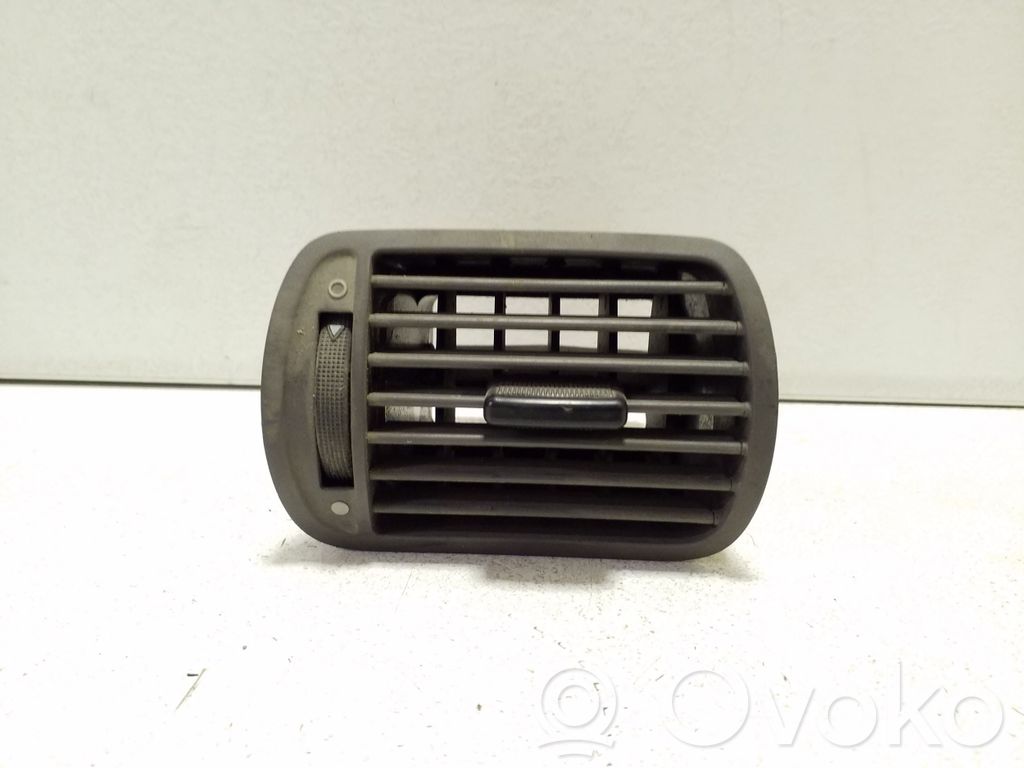Audi A3 S3 8L Garniture, panneau de grille d'aération latérale