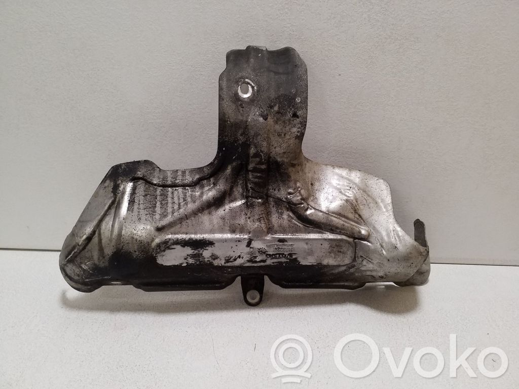 Volvo XC60 Osłona termiczna rury wydechowej