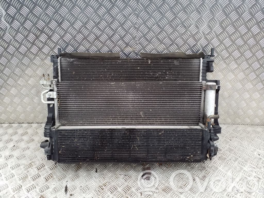 Ford Kuga II Radiatora komplekts 