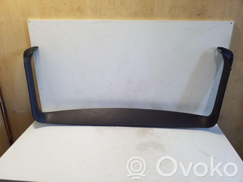 Volkswagen Touareg II Garniture de hayon intérieur