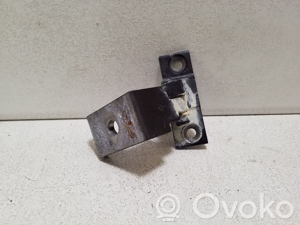BMW X5 F15 Cerniera superiore della portiera anteriore 