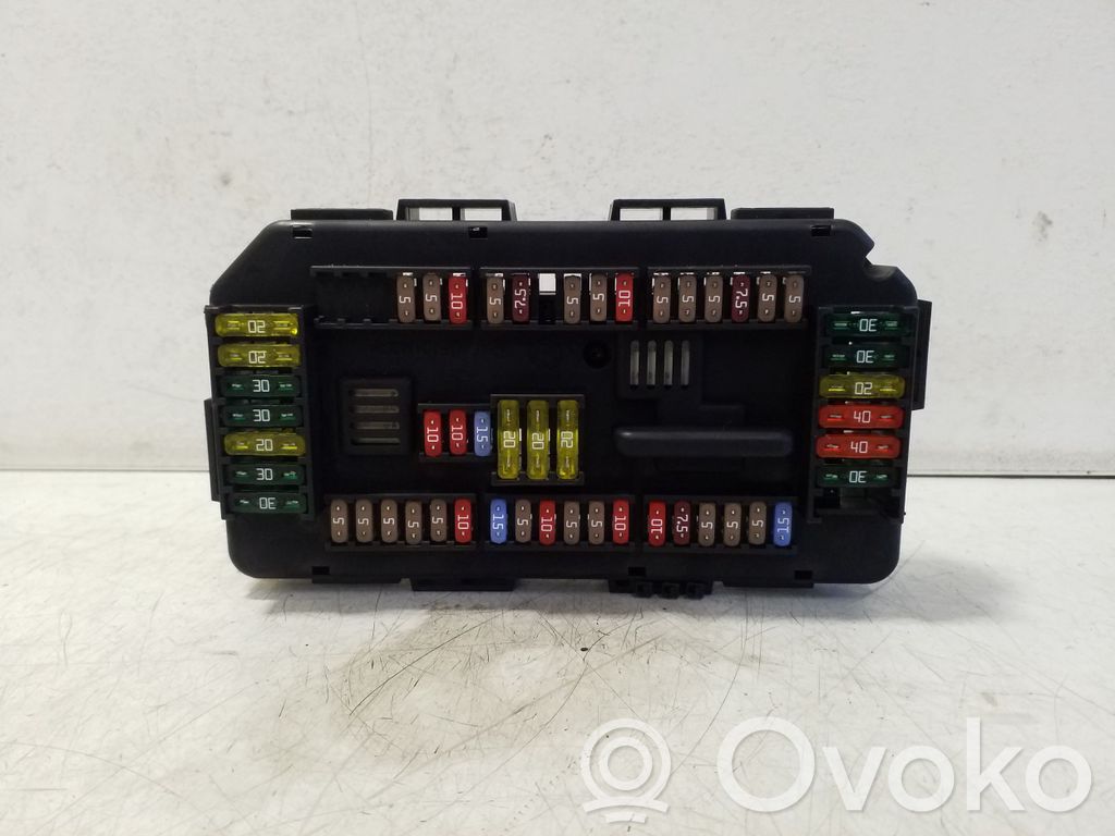 Módulo de fusible   9316568