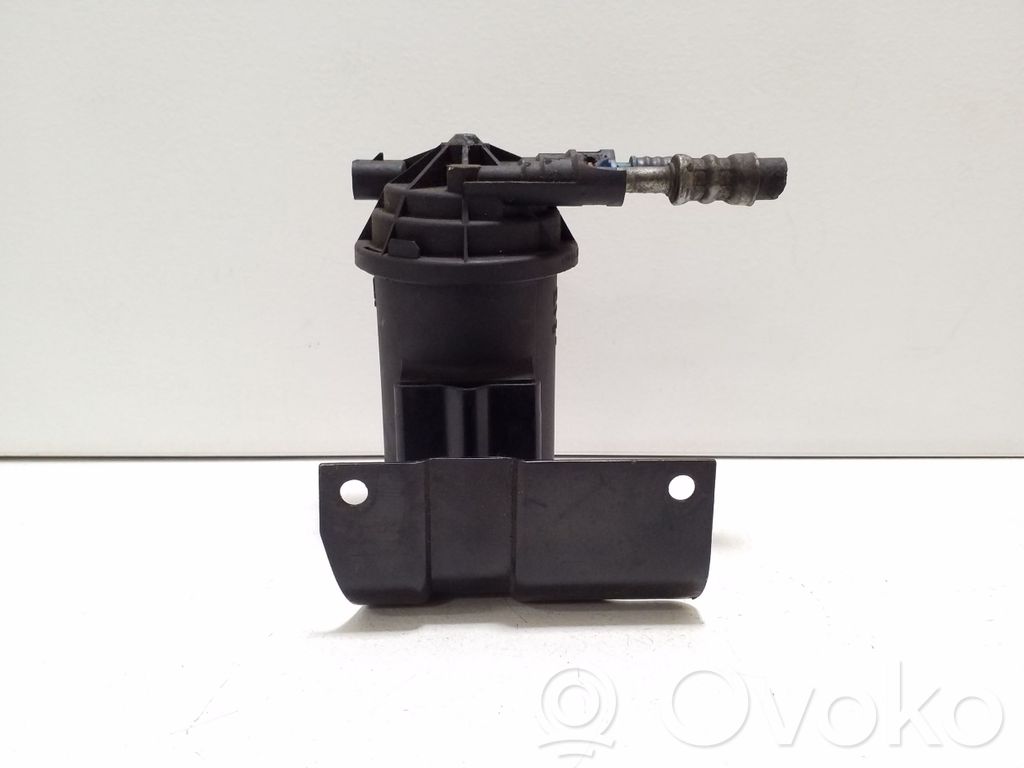 Opel Astra G Fuel filter housing 