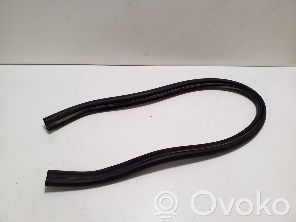 Audi A1 Engine compartment rubber 
