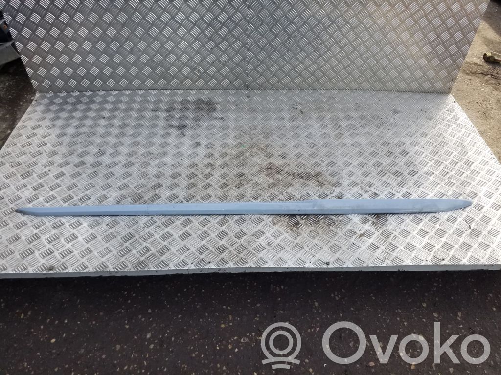 Audi A1 Slenkstis 