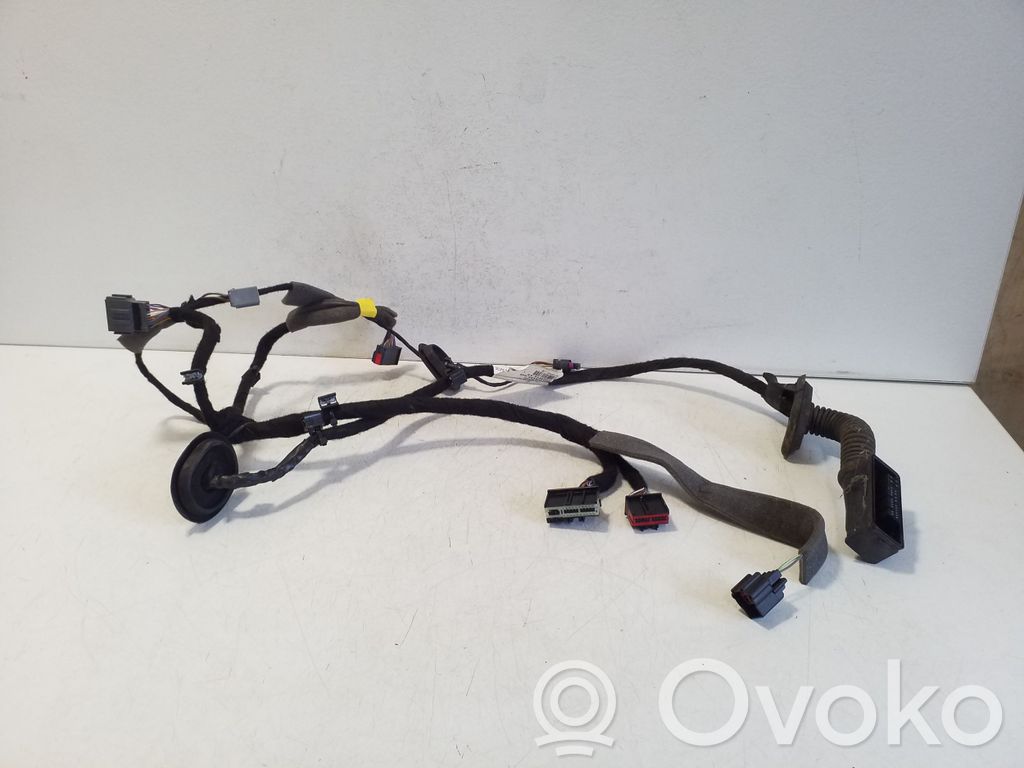 Volvo XC60 Cableado de puerta delantera 
