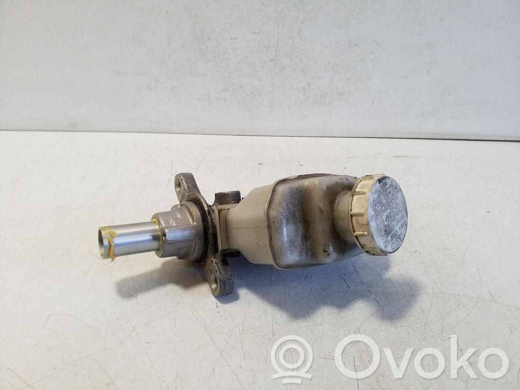 Główny cylinder hamulca   815492