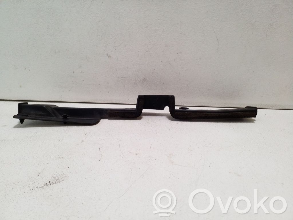 Mitsubishi L200 Ornament capăt aripă 