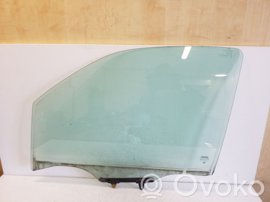 Nissan Pathfinder R51 Geam ușă față patru uși 