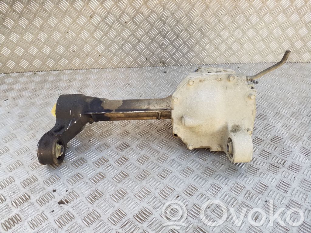 Nissan Pathfinder R51 Mechanizm różnicowy przedni / Dyferencjał 