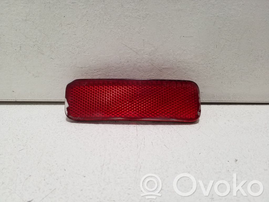 Réflecteur de feu arrière   BK21515B0AA