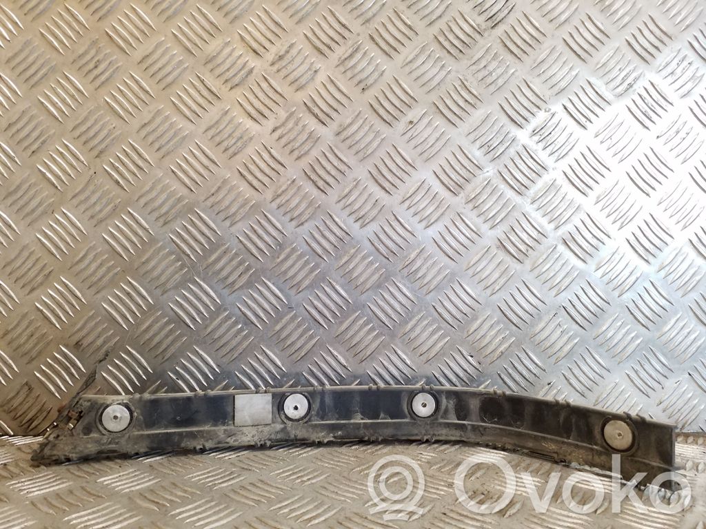 Opel Zafira A Staffa di rinforzo montaggio del paraurti posteriore 