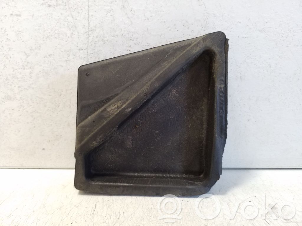 Porsche Cayenne (92A) Support, joint d'aile caoutchouc en mousse 